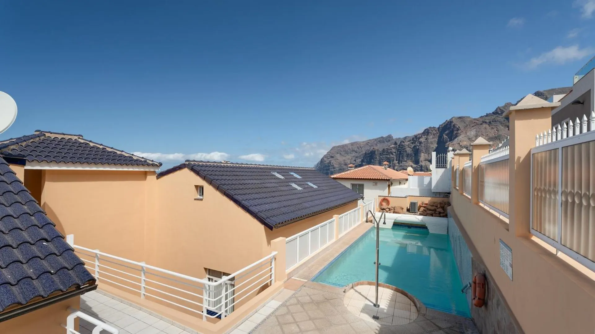 Casa Puesta Del Sol Apartment Acantilado de los Gigantes Spain